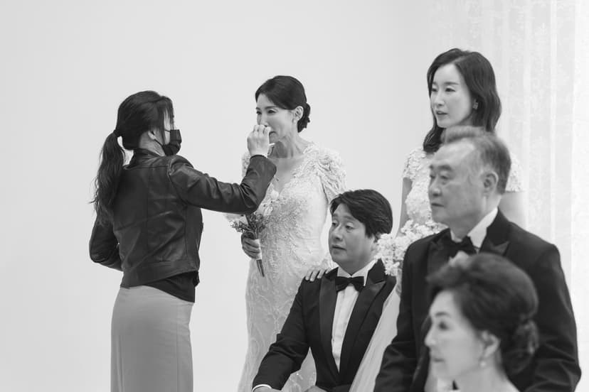 핑크 컨셉 가족 사진 - 행복한 가족의 모습